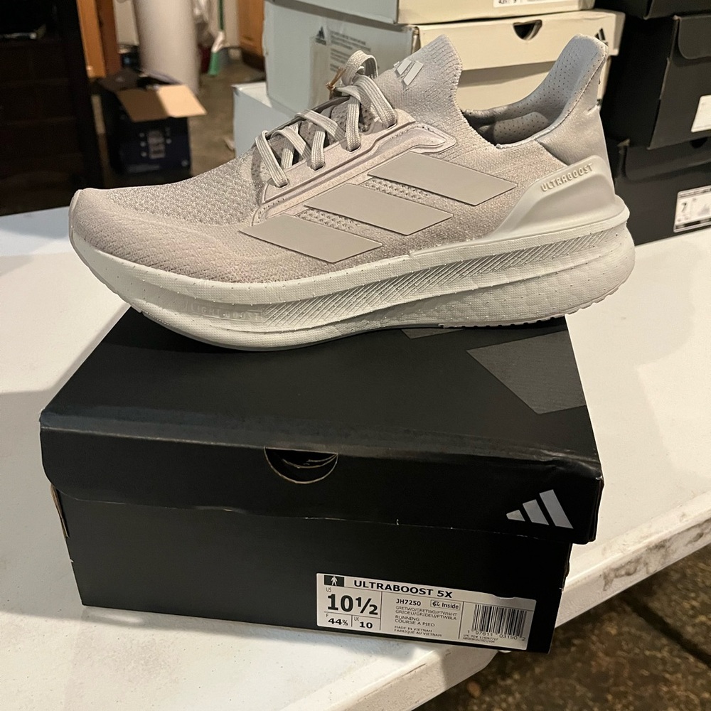 Adidas Ultraboost 5X Gray Sneakers